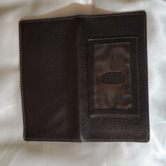 Authentic Vintage Brown Dooney & Bourke Checkbook Wallet - Picture 9 of 9